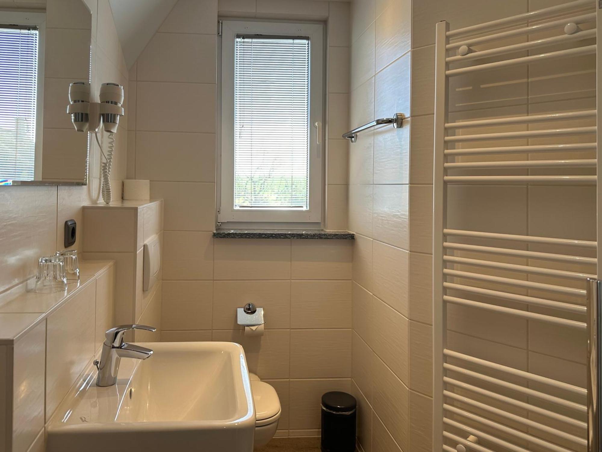 Appartementanlage Zur Seemoewe 인젤 포엘 외부 사진