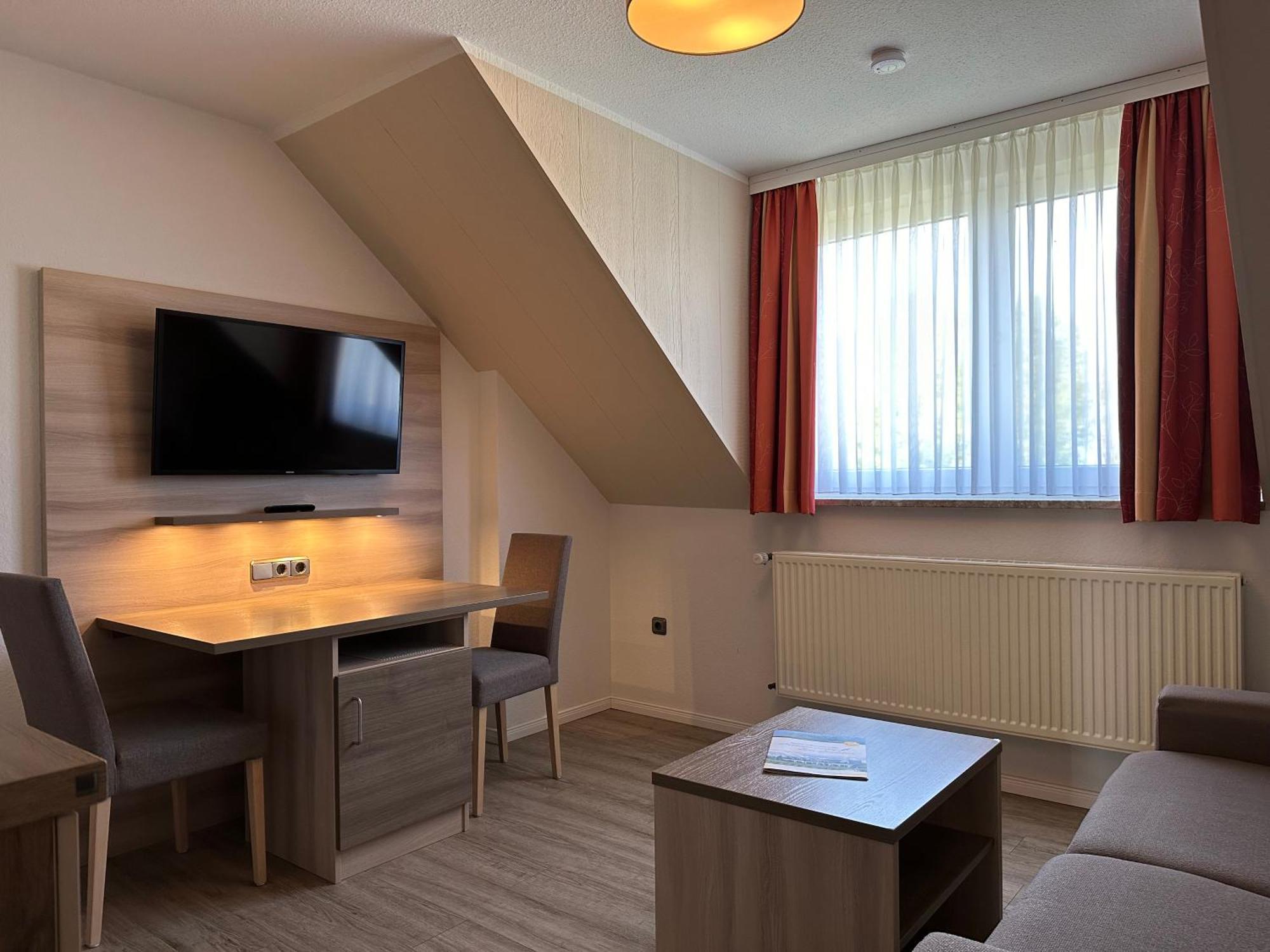 Appartementanlage Zur Seemoewe 인젤 포엘 외부 사진