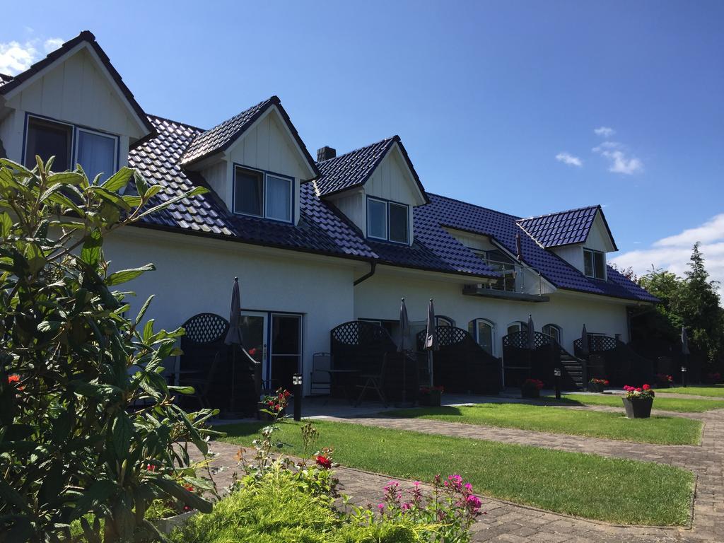 Appartementanlage Zur Seemoewe 인젤 포엘 외부 사진